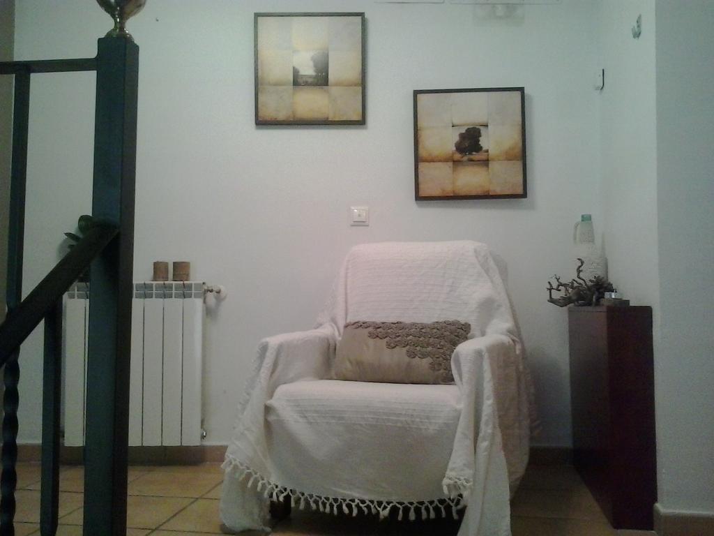 Hostal Royuela Extérieur photo